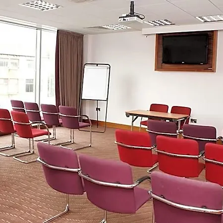 Leonardo Hotel 4*