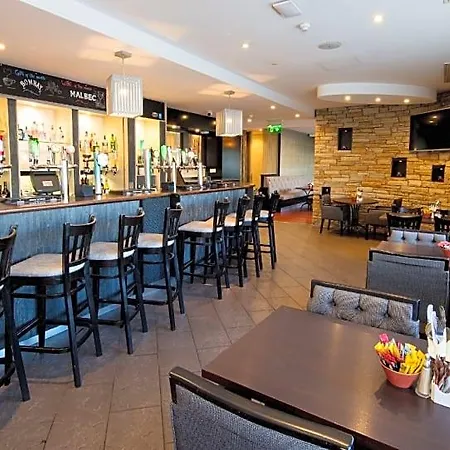 Hotel Leonardo 4*
