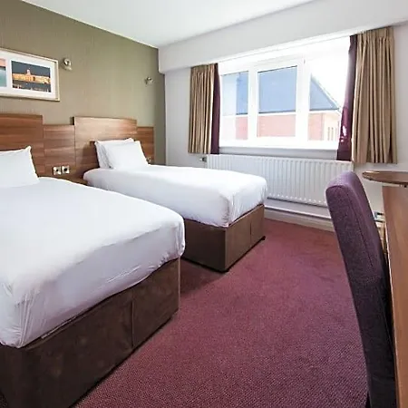 Leonardo Hotel
