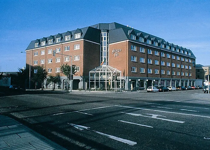 Leonardo Hotel 4*