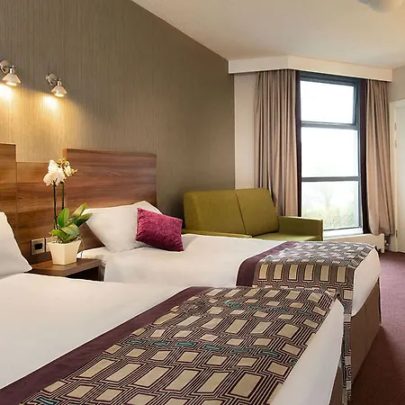 Hotel Leonardo