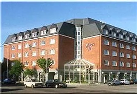 Leonardo Hotel 4*