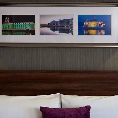 Leonardo Hotel